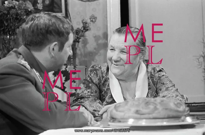 : Yuri Glazkov and Anna Gagarina : Yuri Glazkov and Anna Gagarina