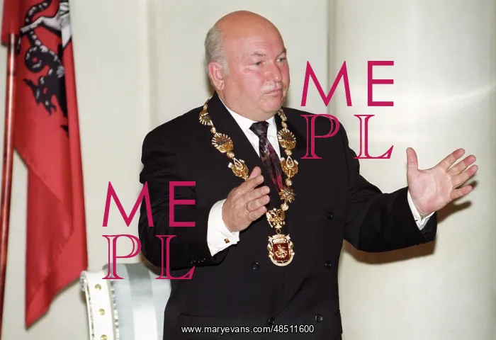 : Yuri Luzhkov, 1996 : Yuri Luzhkov, 1996