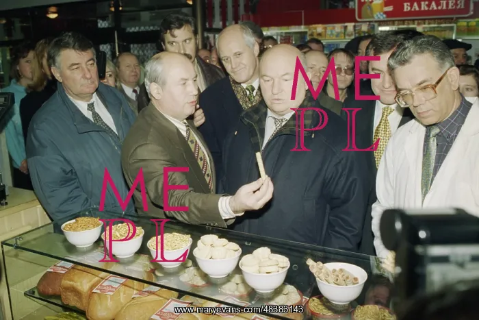 : Yuri Luzhkov, former Mayor of Moscow : Yuri Luzhkov, former Mayor of Moscow