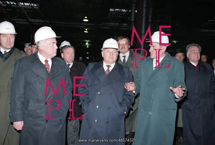 : Yuri Luzhkov, Viktor Chernomyrdin and Gennady : Yuri Luzhkov, Viktor Chernomyrdin and Gennady