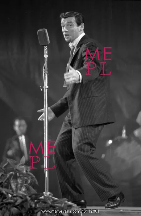 : Yves Montand - singer : Yves Montand - singer