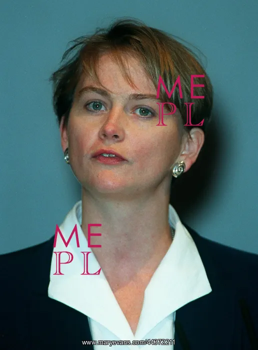  : Yvette Coper MP