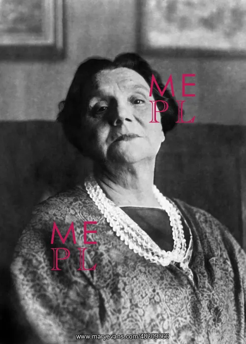 : Yvette Guilbert : Yvette Guilbert