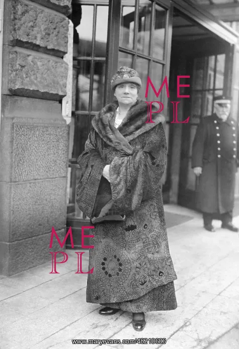 : Yvette Guilbert : Yvette Guilbert