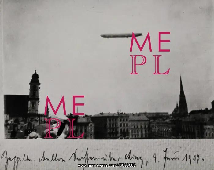 : Zeppelin over Linz : Zeppelin over Linz
