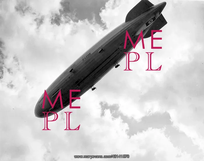 : Zeppelin LZ 129 Hindenburg, 1937 : Zeppelin LZ 129 Hindenburg, 1937