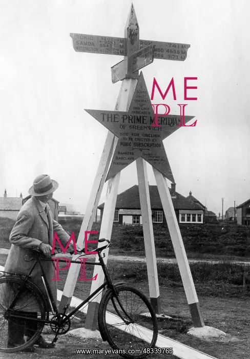 : The zero meridian in Greenwich, 1934 : The zero meridian in Greenwich, 1934