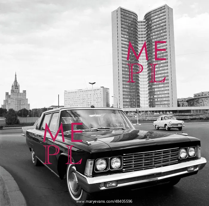 : ZIL-117 type automobile, 1971 : ZIL-117 type automobile, 1971