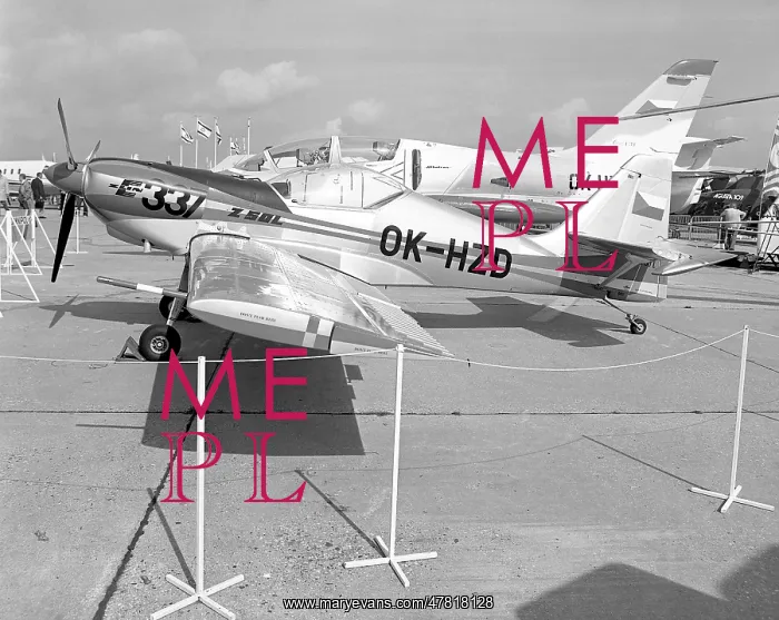 : Zlin Z.50LA OK-HZD : Zlin Z.50LA OK-HZD