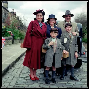1940S FAMILY 1940S FAMILY