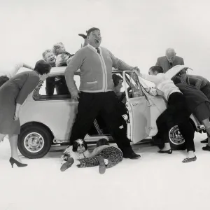 Advertisement for CPV - People in Mini Advertisement for CPV - People in Mini
