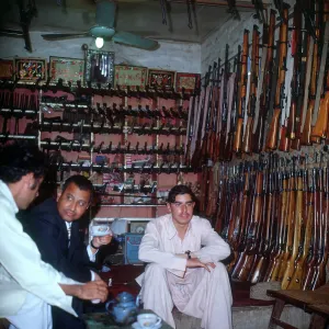 AFRIDI/GUNS/PAKISTAN AFRIDI/GUNS/PAKISTAN