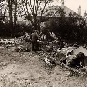 Aircraft crash Aircraft crash