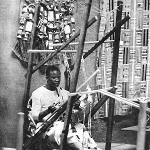 An Ashanti weaving silk-cloth An Ashanti weaving silk-cloth