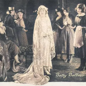Betty Balfour in Squibs Honeymoon (1923) Betty Balfour in Squibs Honeymoon (1923)