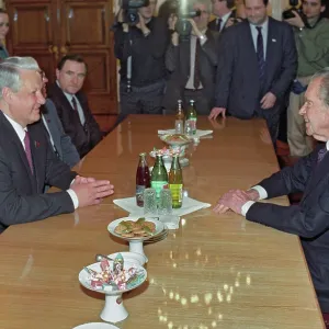 Boris Yeltsin to meet former US President Richard Boris Yeltsin to meet former US President Richard