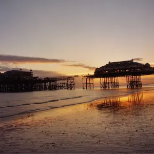 Brighton West Pier - Sunset Brighton West Pier - Sunset