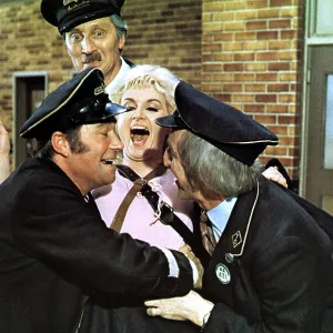 On The Buses (1971) On The Buses (1971)