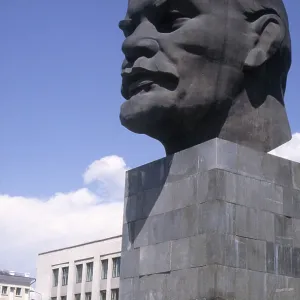 Bust of Lenin, Ulan-Ude, Transbaikal, Siberia, Russia Bust of Lenin, Ulan-Ude, Transbaikal, Siberia, Russia