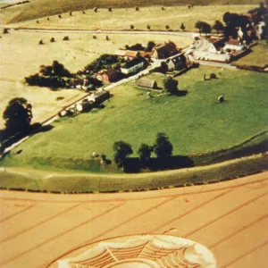 CC /AVEBURY 1994 CC /AVEBURY 1994