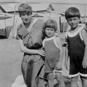 Children on the beach, Venice Children on the beach, Venice