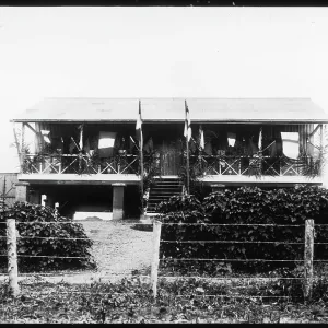 COLONIAL BUNGALOW 1911 COLONIAL BUNGALOW 1911