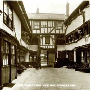 The Courtyard, New Inn, Gloucester