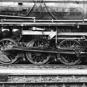 DB locomotive's running gear DB locomotive's running gear