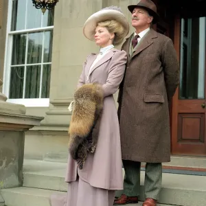 EDWARDIAN COSTUME EDWARDIAN COSTUME