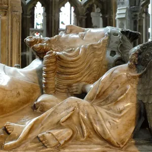 Effigy at Gloucester Cathedral, Gloucestershire Effigy at Gloucester Cathedral, Gloucestershire