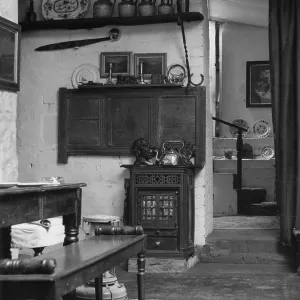 ENGLISH COUNTRY INTERIOR