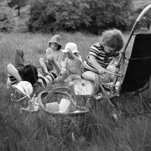 : Photo archive of documentary maker John Krish