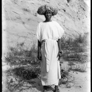 FEMALE WITCH DOCTOR FEMALE WITCH DOCTOR
