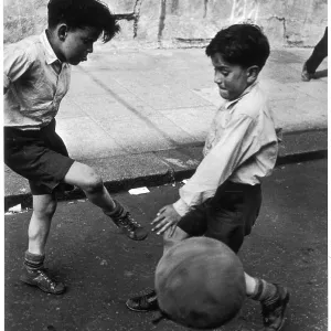 FOOTBALL ON SOUTHAM STR