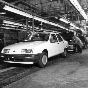 FORD PRODUCTION LINE FORD PRODUCTION LINE