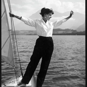GIRL BOATING 1950S