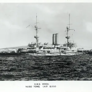 HMS Hood - Sovereign-class Battleship HMS Hood - Sovereign-class Battleship