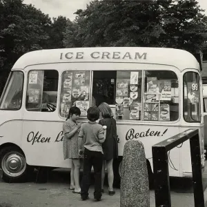 ICE CREAM VAN 1970S ICE CREAM VAN 1970S