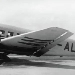 Junkers Ju-52 Junkers Ju-52