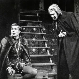 Malcolm Mudie actor (on the left) Malcolm Mudie actor (on the left)