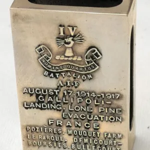 Matchbox holder with AIF cap badge, WW1 Matchbox holder with AIF cap badge, WW1