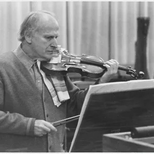 MENUHIN/YEHUDI/1977 MENUHIN/YEHUDI/1977
