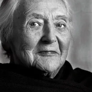Nancy Wake - British Agent in World War II Nancy Wake - British Agent in World War II