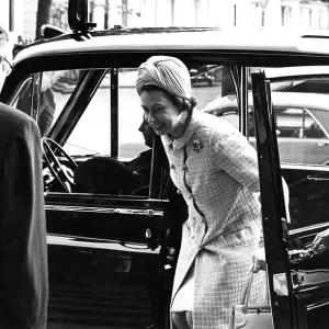 Queen Elizabeth II visiting the V&A Queen Elizabeth II visiting the V&A