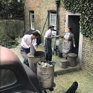 RECYCLING PIG SWILL RECYCLING PIG SWILL