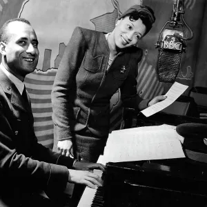 Reginald Foresythe and Elisabeth Welch broadcasting for BBC Reginald Foresythe and Elisabeth Welch broadcasting for BBC