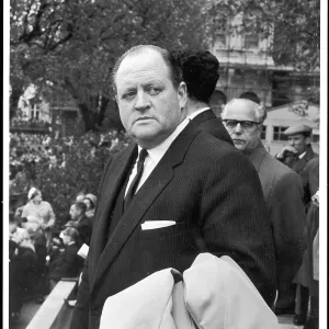 RICHARD DIMBLEBY RICHARD DIMBLEBY