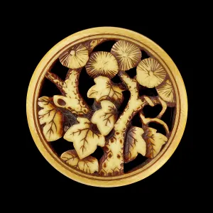 Ryusa-style netsuke with pine tree and vine leaves Ryusa-style netsuke with pine tree and vine leaves