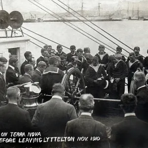 Service held on the Terra Nova before leaving Lyttelton Service held on the Terra Nova before leaving Lyttelton