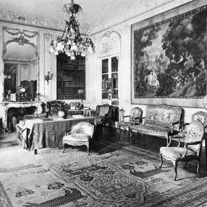 Sir Philip Sassoon's home, 25 Park Lane: the library Sir Philip Sassoon's home, 25 Park Lane: the library